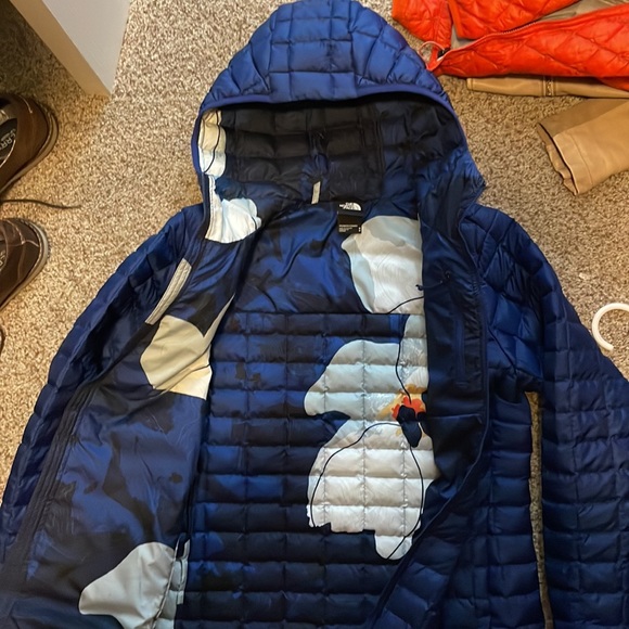 TNF Thermoball Jacket - Picture 4 of 4